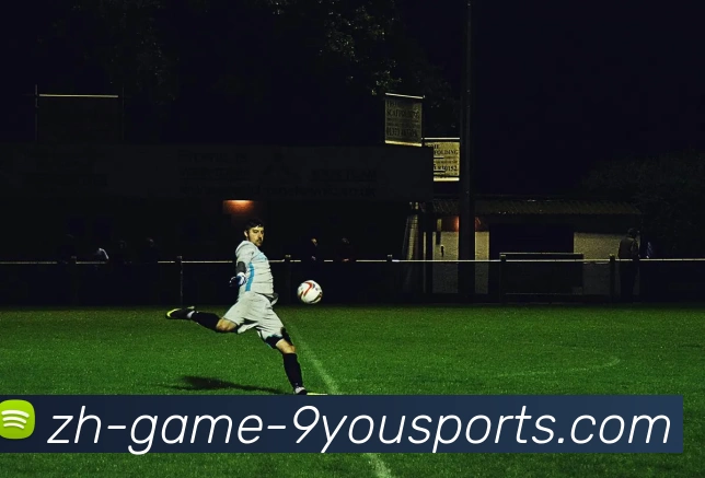 篮球新生开学季来临让我们一起挥洒青春热血与梦想